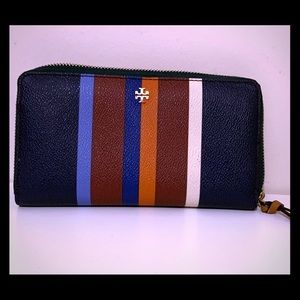 Tory Burch Robinson Continental Multi Wallet